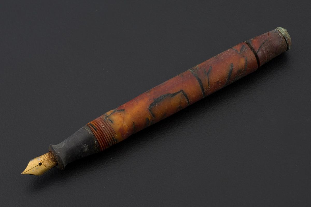 A fountain pen