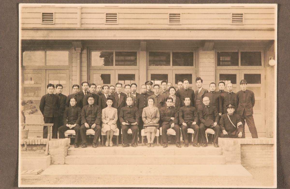 Japanese men and women