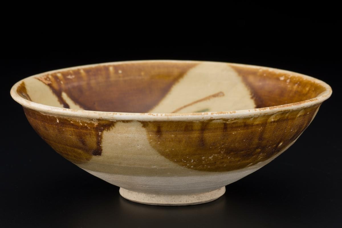Bowl with mountain landscape