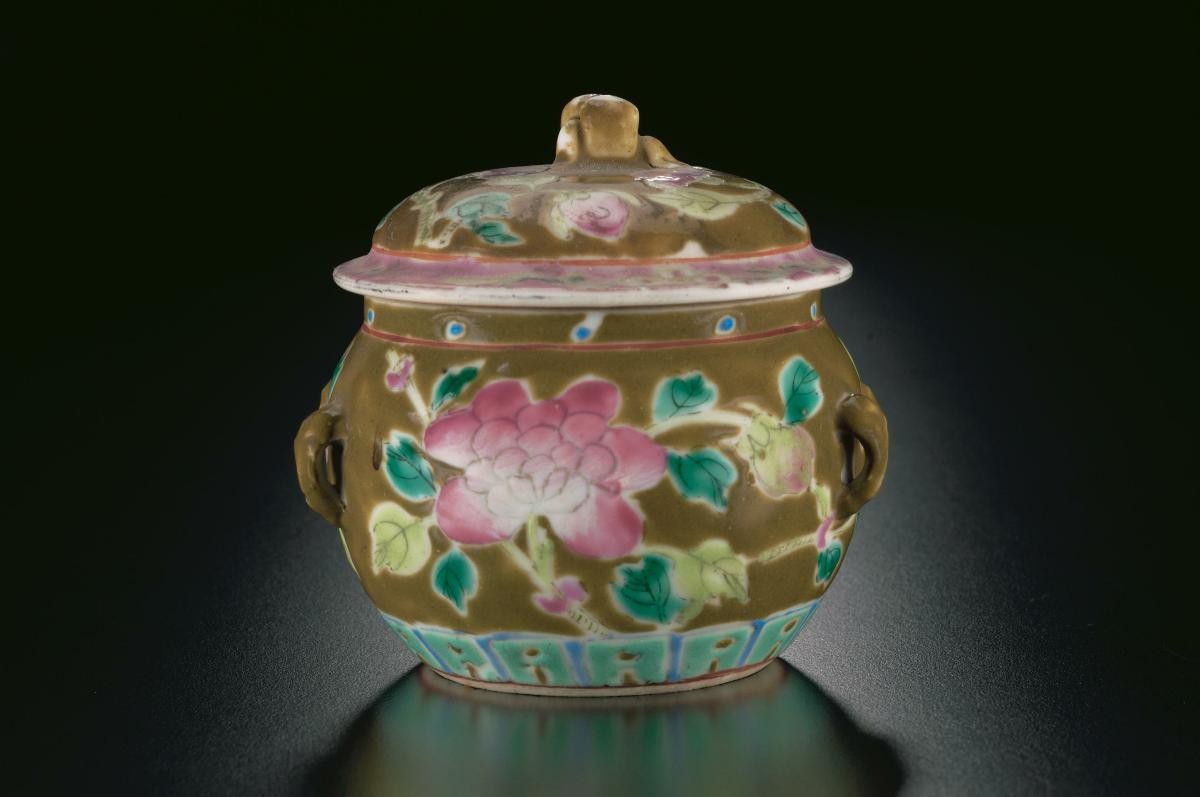 Miniature kamcheng