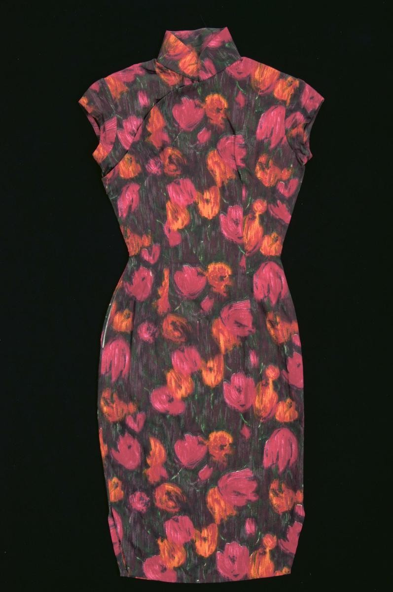 Floral cheongsam with cap sleeves