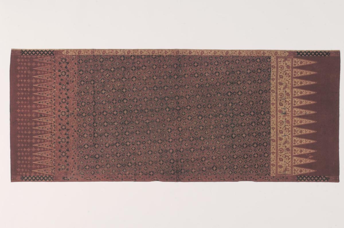 Batik skirtcloth with patola related centrefield motif