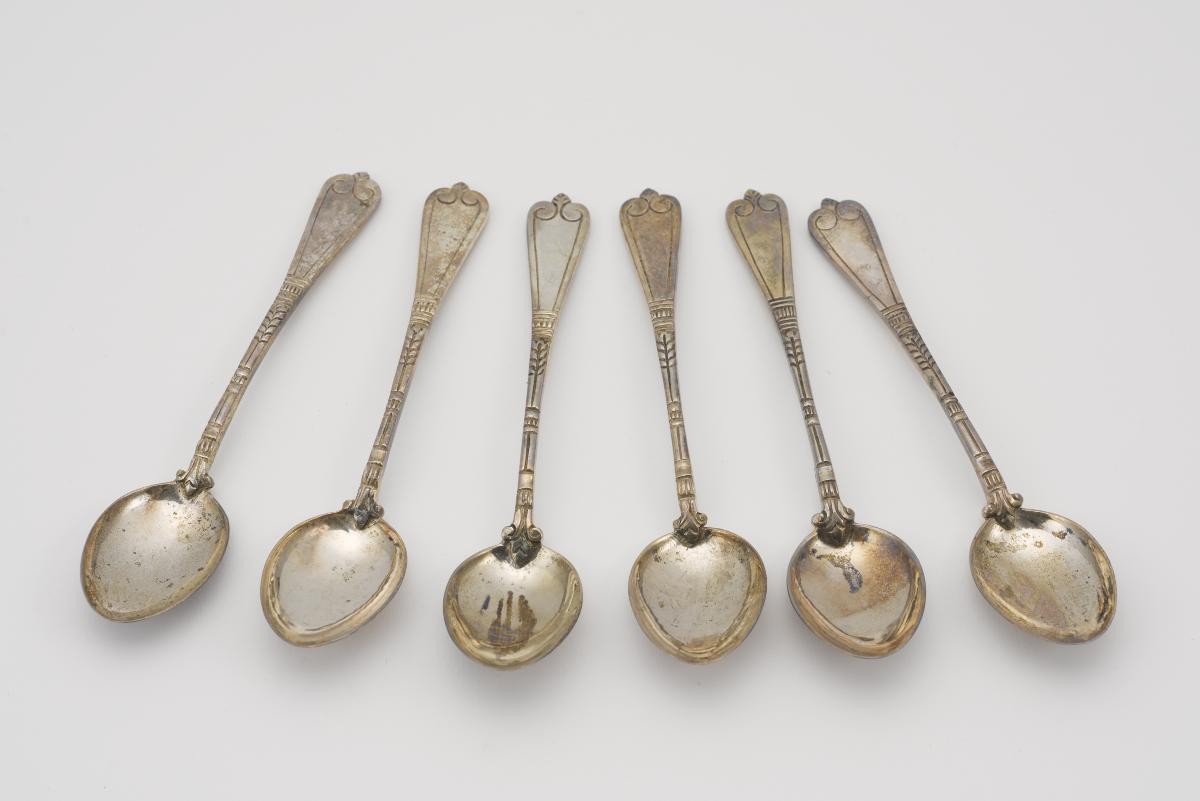 6 teaspoons belonging to Canon Roy Yin