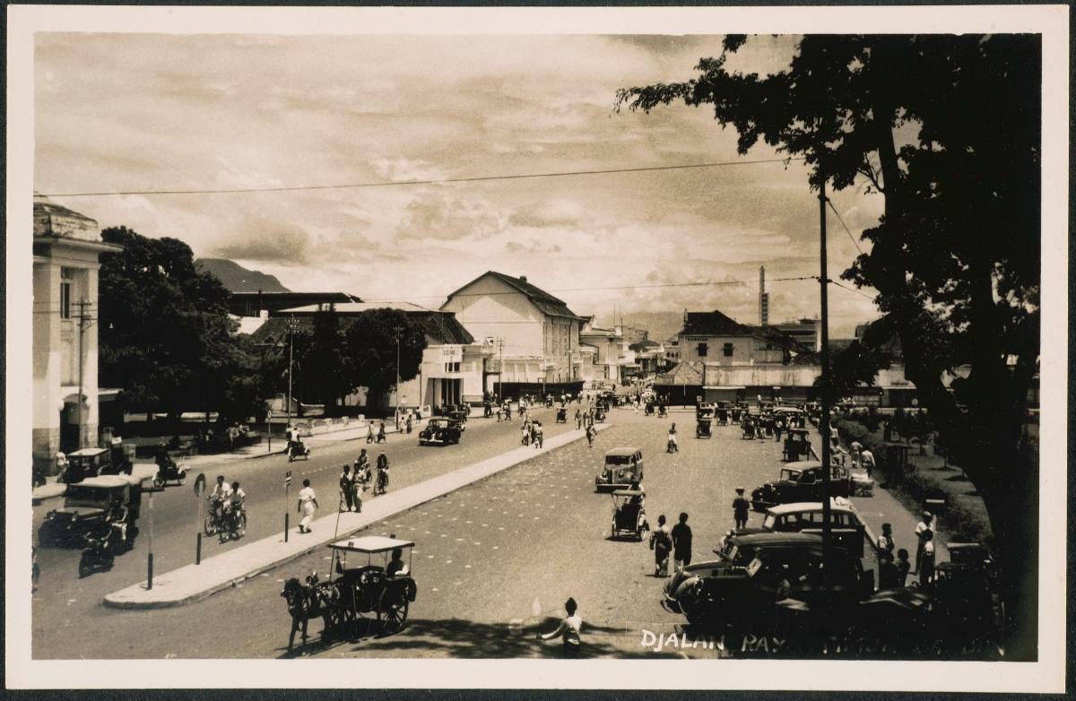 Postcard of a street in British Malaya