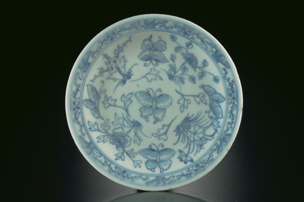 Altar dish