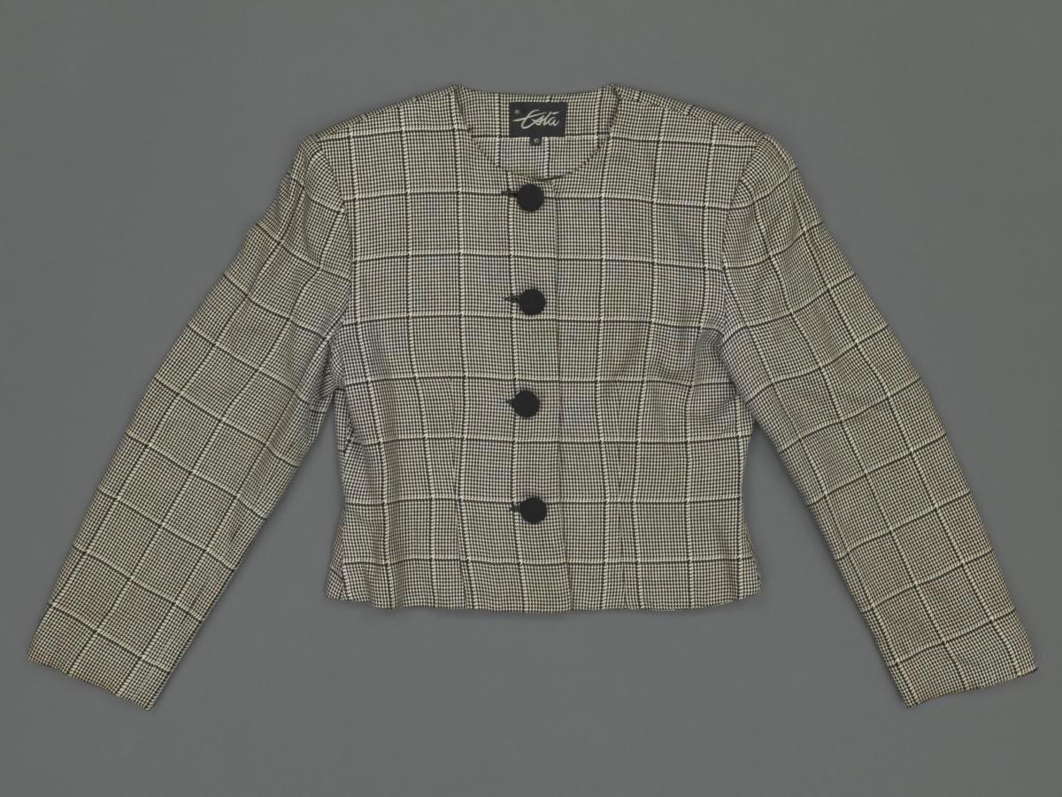 Esta jacket with black and white checks
