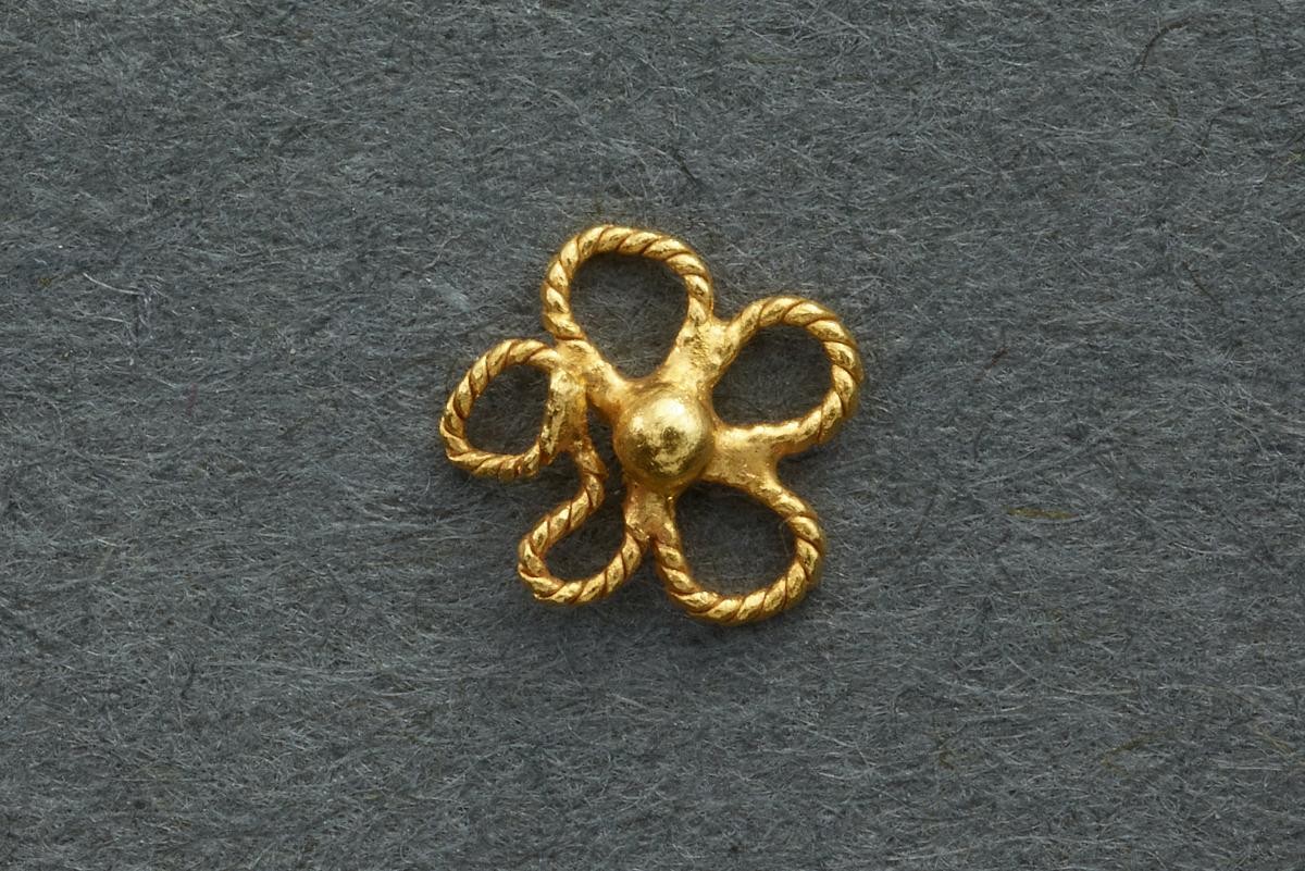 Filigree Flower