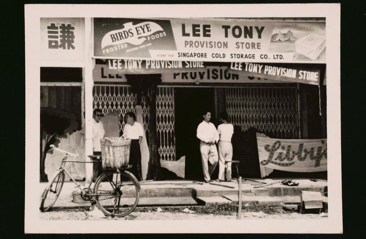 Lee Tony provision shop