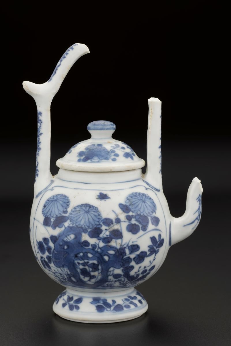 Teapot