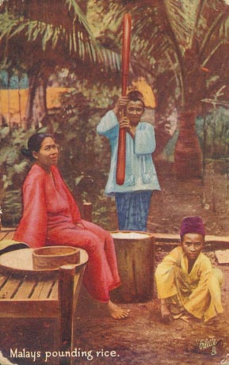 Malay pounding rice.