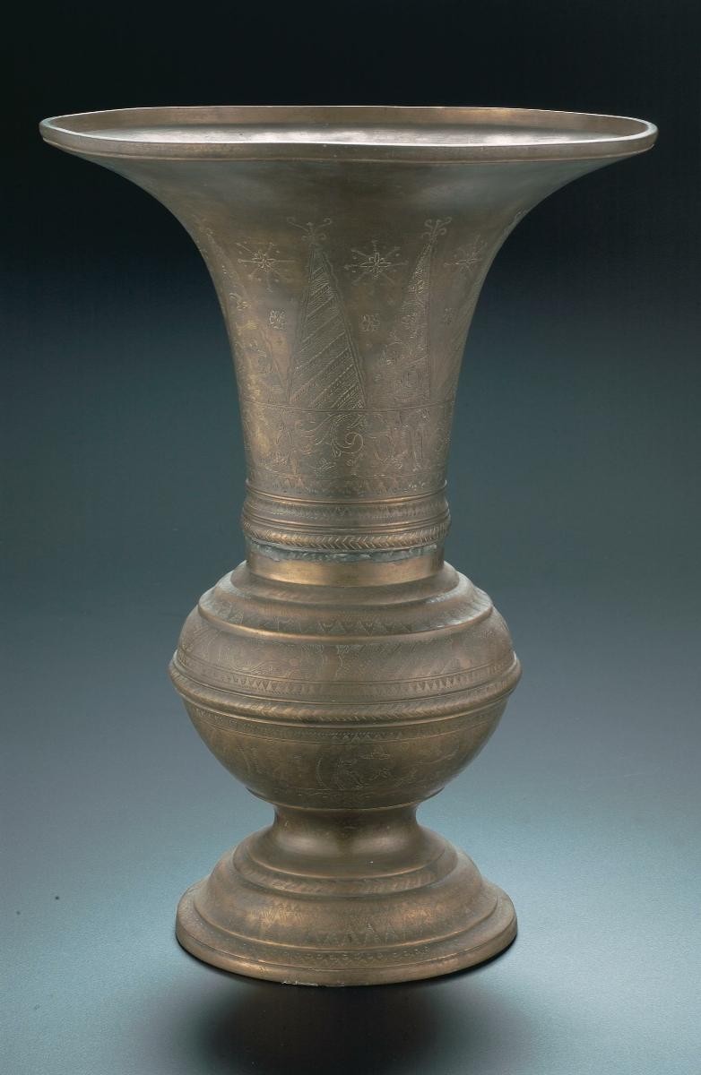 Spittoon