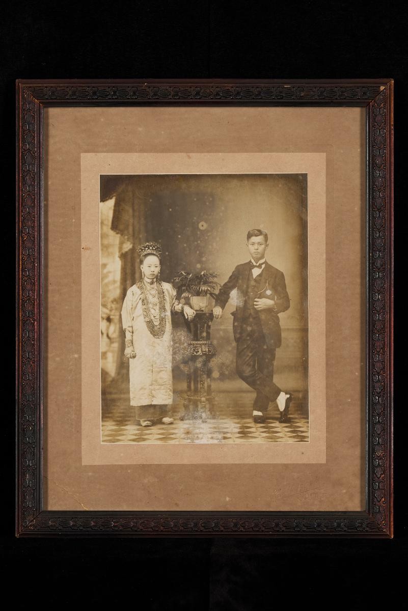 Keechun Studio Peranakan wedding portrait