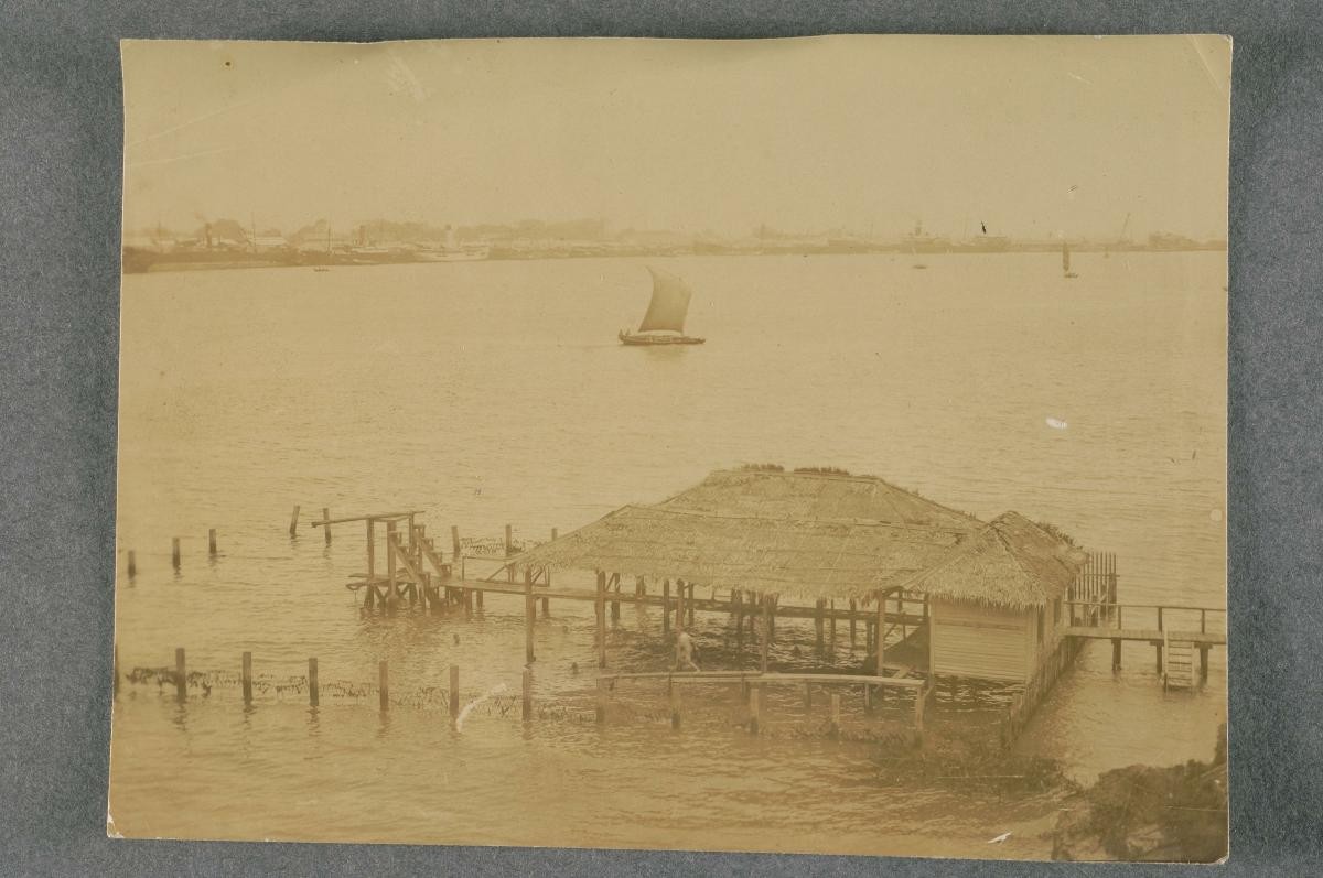 A ‘kelong’ along the coastline