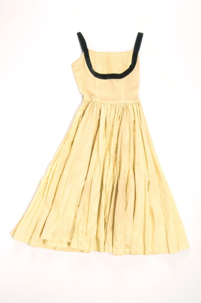 Yellow cotton dress with black velvet straps