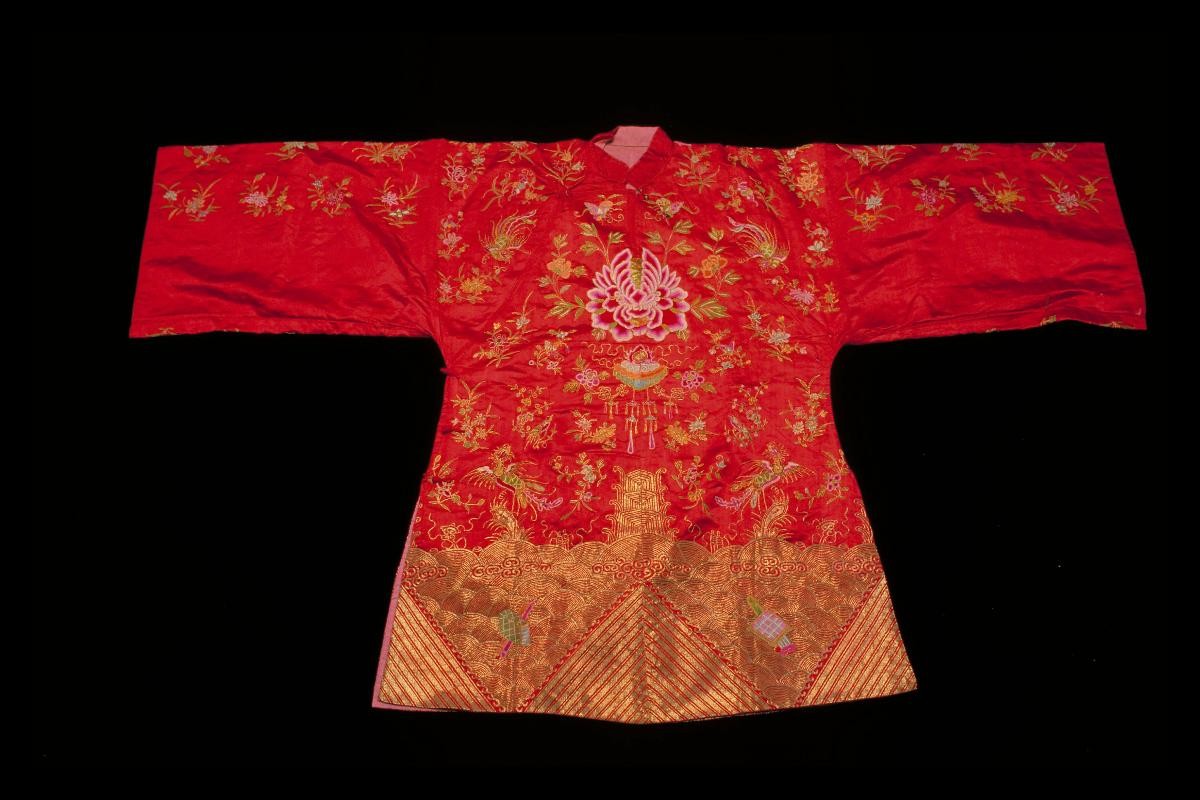 Straits Chinese wedding garment