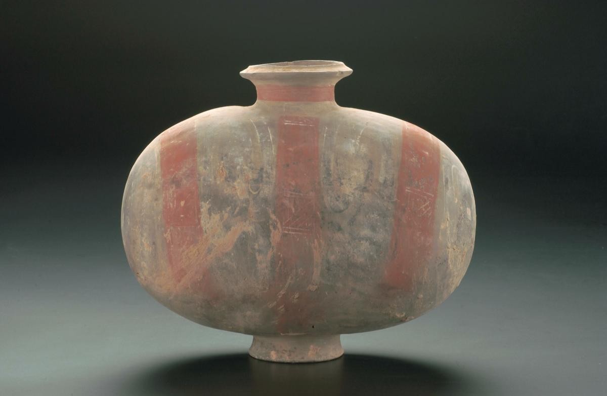 Cocoon jar