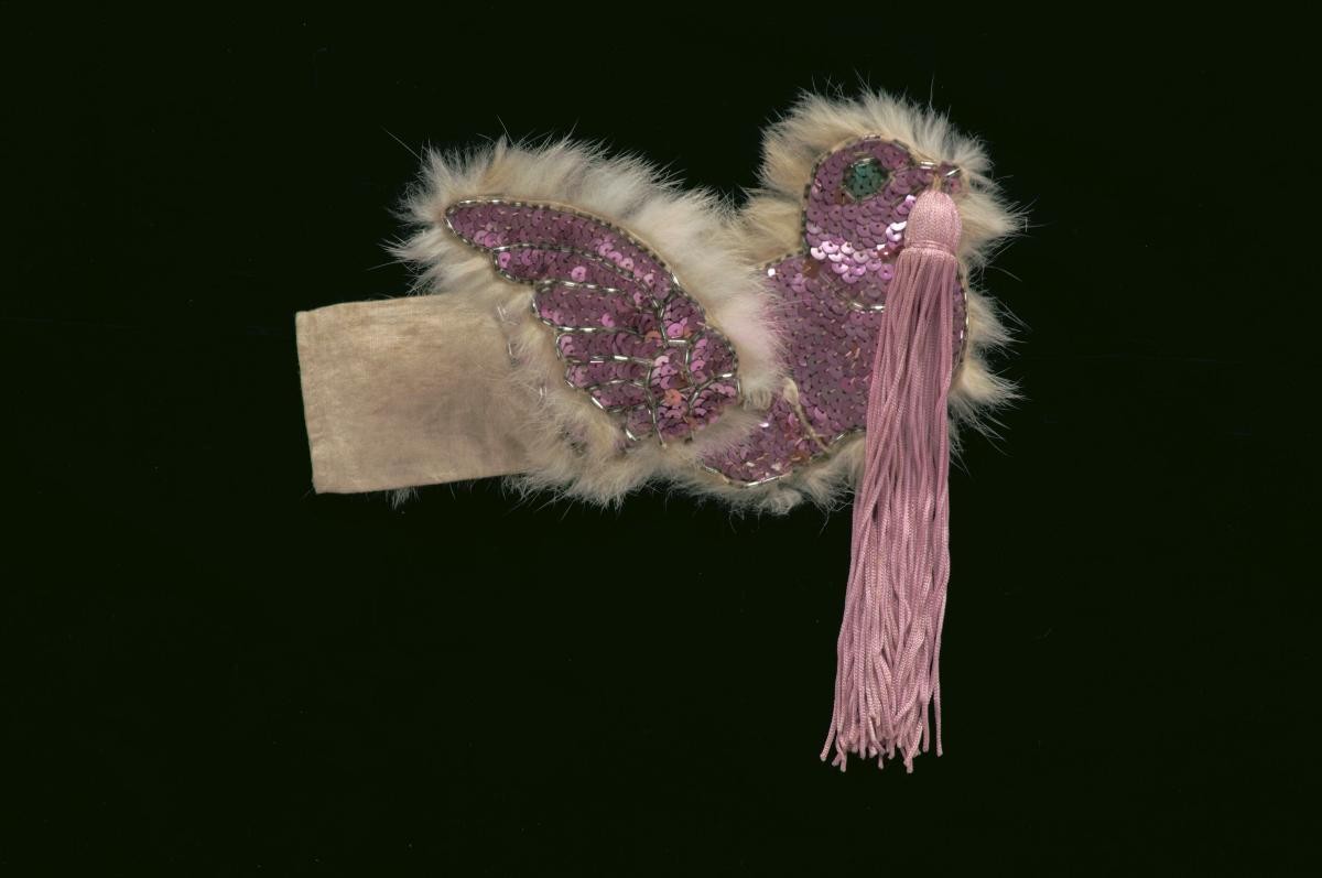 'Dou Peng', 'Feng Mao' (Snow Cape, Wind Cap)