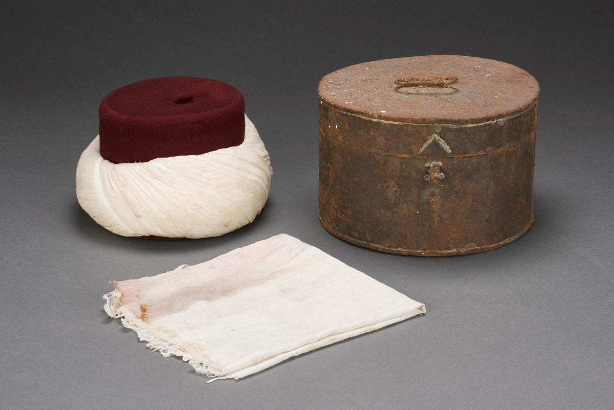 Headwear (fez and turban)