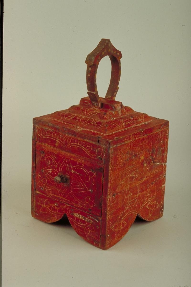 betelnut box