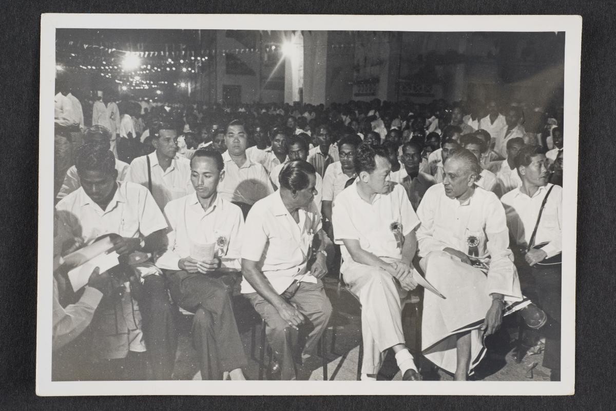 Photograph of late Mr G.Sarangapany with former Prime Minister Lee Kuan Yew