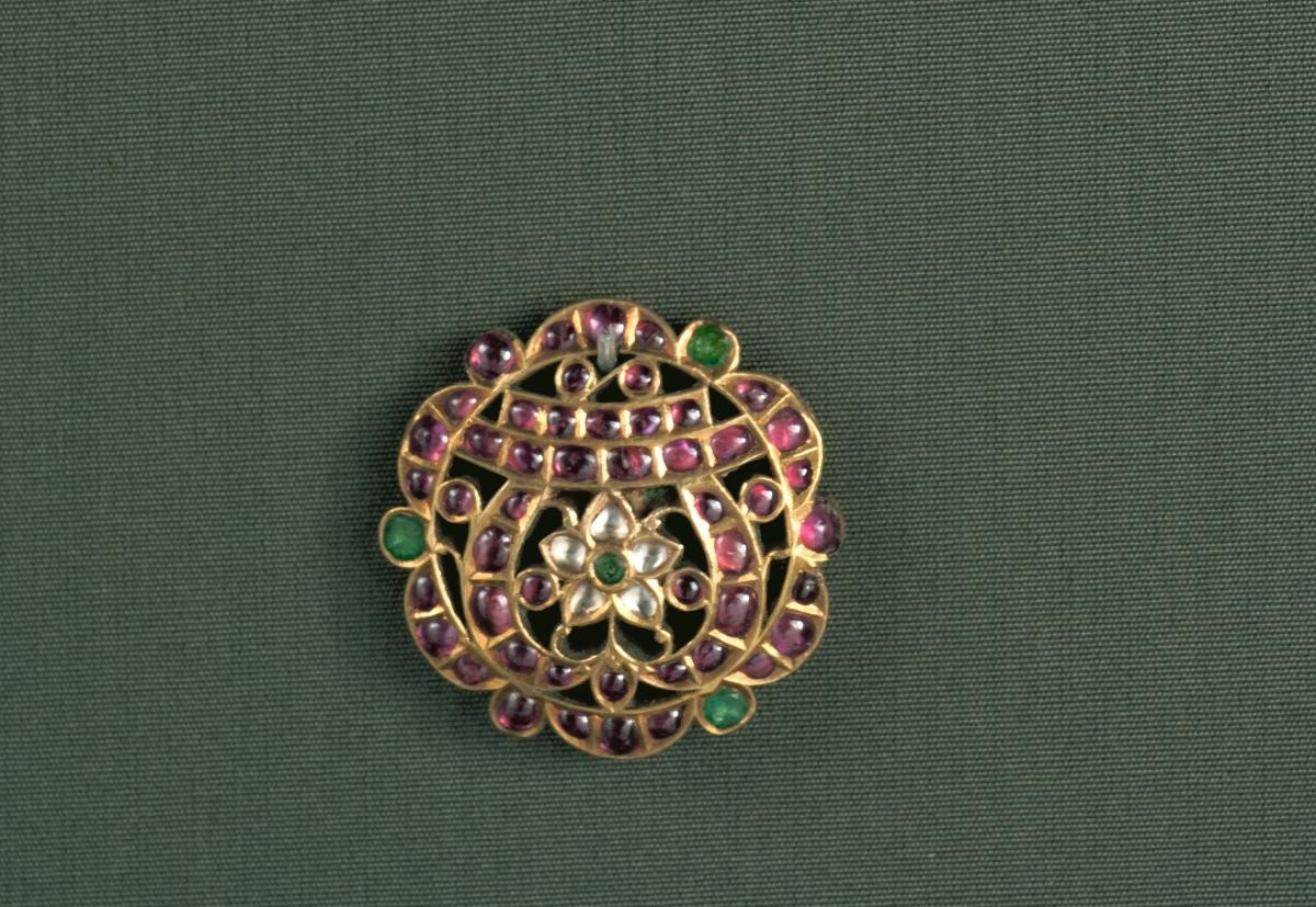 Hair ornament