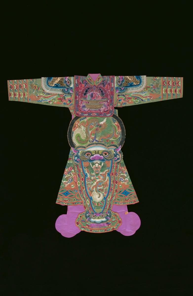 A paper robe