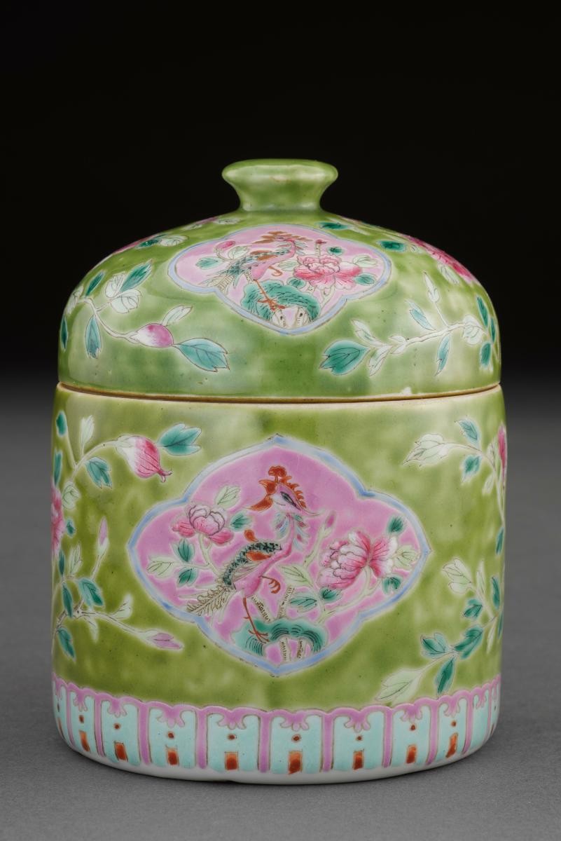 Wine cup-warmer