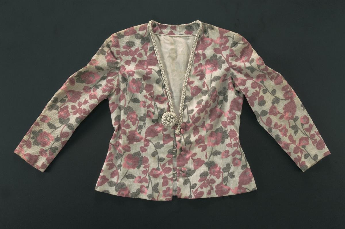 Jacket for cap sleeved floral cheongsam