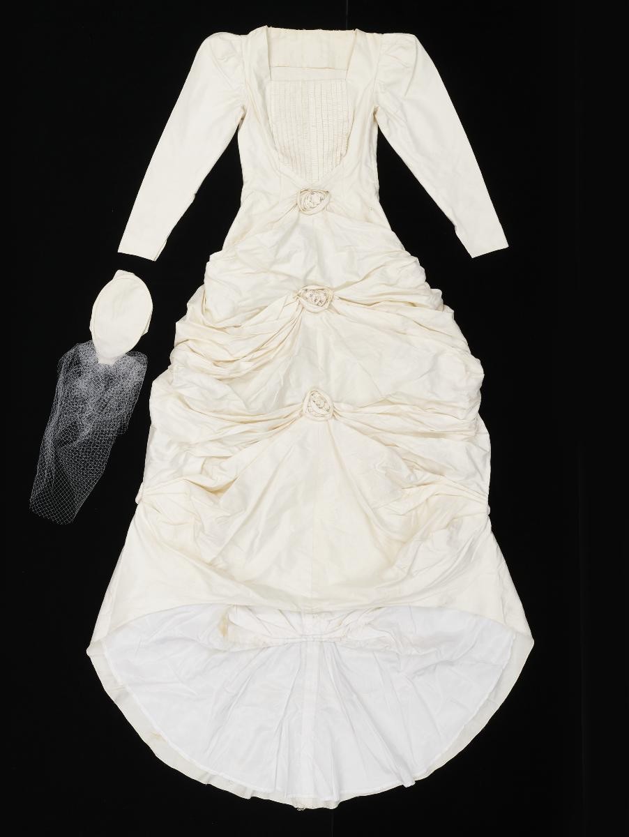 Wedding dress and veil belonging to Ms May Cheong Shew Chin